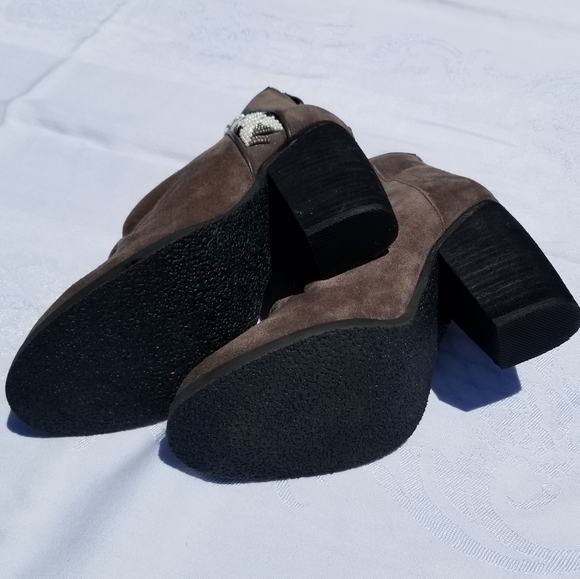 Sbicca Beaded Suede Booties - Picture 3 of 4